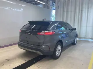 Ford Edge 2022 AWD SEL 4dr Crossover