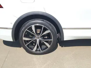 Volkswagen Tiguan 2022 AWD SEL R-Line 4Motion 4dr SUV