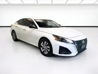 Nissan Altima 2024 2.5 S 4dr Sedán