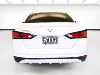 Nissan Altima 2024 2.5 S 4dr Sedán