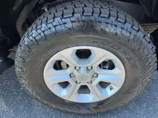Toyota 4Runner 2016 4x4 SR5 4dr SUV