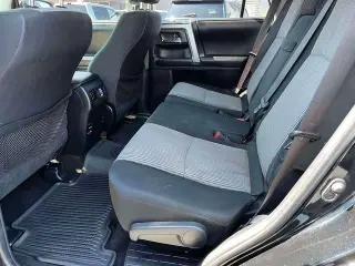 Toyota 4Runner 2016 4x4 SR5 4dr SUV