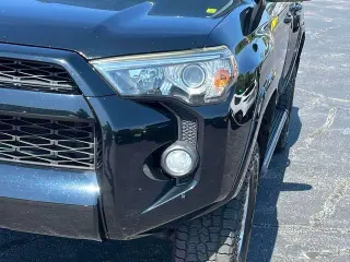 Toyota 4Runner 2016 4x4 SR5 4dr SUV