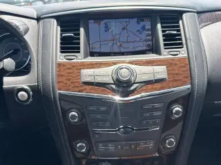 Nissan Armada 2020 4x2 SV SUV de 4 puertas