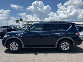 Nissan Armada 2020 4x2 SV SUV de 4 puertas