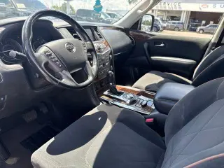 Nissan Armada 2020 4x2 SV SUV de 4 puertas