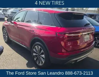 Lincoln Corsair 2024 tracción total AWD Reserve 4dr SUV