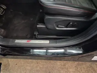 Ford Edge 2022 AWD ST-Line 4dr Crossover
