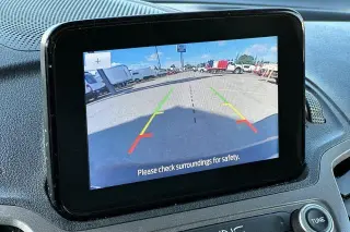 Ford Transit Connect 2023 XL 4 puertas furgón largo de carga con puertas traseras de carga