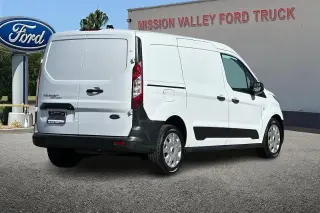 Ford Transit Connect 2023 XL 4 puertas furgón largo de carga con puertas traseras de carga