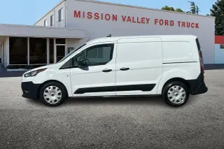 Ford Transit Connect 2023 XL 4 puertas furgón largo de carga con puertas traseras de carga