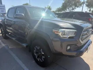 Toyota Tacoma 2016 4x4 SR V6 4dr Double Cab 5.0 ft SB