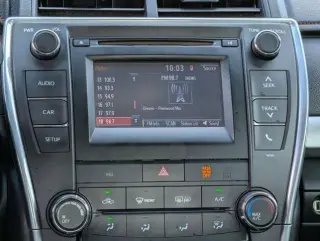 Toyota Camry 2015 SE 4dr Sedán