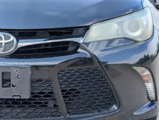 Toyota Camry 2015 SE 4dr Sedán