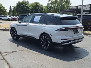 Lincoln Nautilus 2024 AWD Reserve 4dr SUV