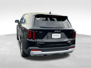 Kia Sorento 2026 LX 4dr SUV