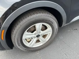 Kia Sorento 2026 LX 4dr SUV