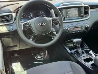 Kia Sorento 2019 S V6 4dr SUV