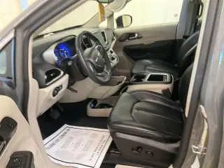 Chrysler Pacifica 2023 Touring L 4dr Mini-Van