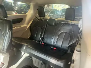Chrysler Pacifica 2023 Touring L 4dr Mini-Van