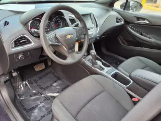Chevrolet Cruze 2016 LT Automático 4 puertas Sedán con 1SD