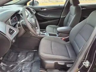 Chevrolet Cruze 2016 LT Automático 4 puertas Sedán con 1SD