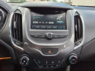 Chevrolet Cruze 2016 LT Automático 4 puertas Sedán con 1SD