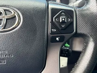 Toyota Tacoma 2016 4x2 SR5 V6 4dr Double Cab 5.0 ft SB