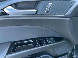 Ford Fusion Hybrid 2014 SE 4dr Sedán