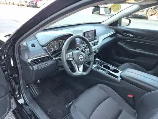 Nissan Altima 2024 2.5 SV 4dr Sedán