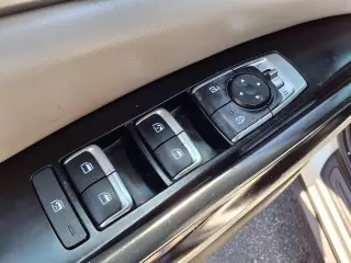 Kia Carnival 2023 LX 4dr Mini-Van