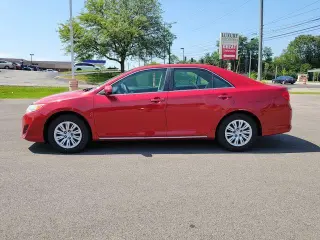 Toyota Camry 2013 LE 4dr Sedán