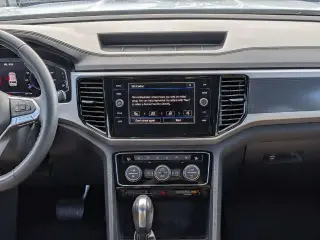 Volkswagen Atlas Cross Sport 2023 V6 SE 4dr SUV con Tecnología