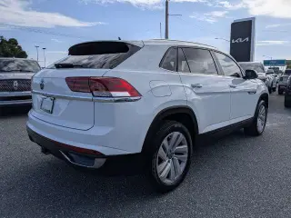 Volkswagen Atlas Cross Sport 2023 V6 SE 4dr SUV con Tecnología