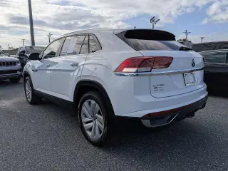 Volkswagen Atlas Cross Sport 2023 V6 SE 4dr SUV con Tecnología