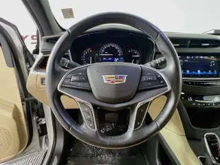 Cadillac XT5 2017 Luxury 4dr SUV