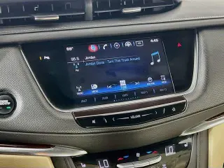 Cadillac XT5 2017 Luxury 4dr SUV