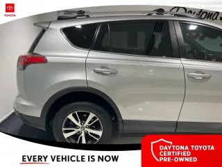 Toyota RAV4 2018 XLE 4 SUV