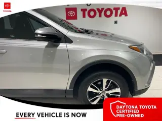 Toyota RAV4 2018 XLE 4 SUV