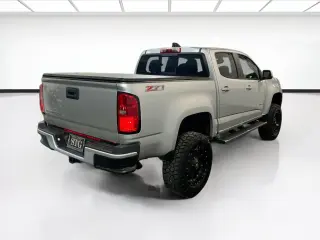 Chevrolet Colorado 2017 4x4 Z71 4dr Crew Cab 5 ft. SB