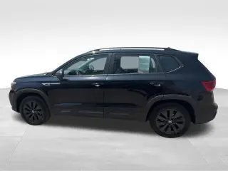 Volkswagen Taos 2023 S 4SUV