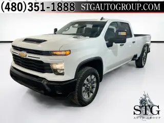 Chevrolet Silverado 2500HD 2024 4x2 Custom 4dr Crew Cab SB