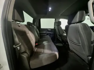 Chevrolet Silverado 2500HD 2024 4x2 Custom 4dr Crew Cab SB