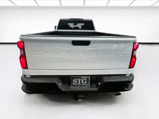 Chevrolet Silverado 2500HD 2024 4x2 Custom 4dr Crew Cab SB
