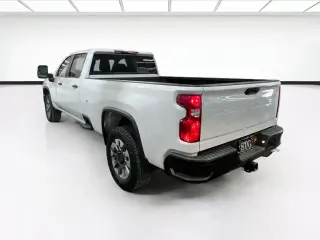 Chevrolet Silverado 2500HD 2024 4x2 Custom 4dr Crew Cab SB