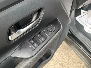 Nissan Kicks 2025 AWD SV 4dr Crossover