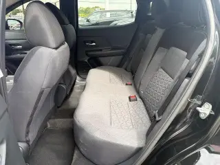 Nissan Kicks 2025 AWD SV 4dr Crossover