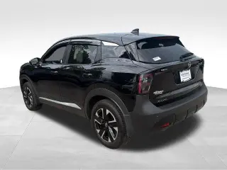 Nissan Kicks 2025 AWD SV 4dr Crossover