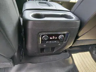 Chevrolet Suburban 2021 4x4 LT 4dr SUV