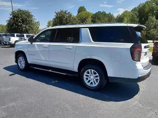 Chevrolet Suburban 2021 4x4 LT 4dr SUV